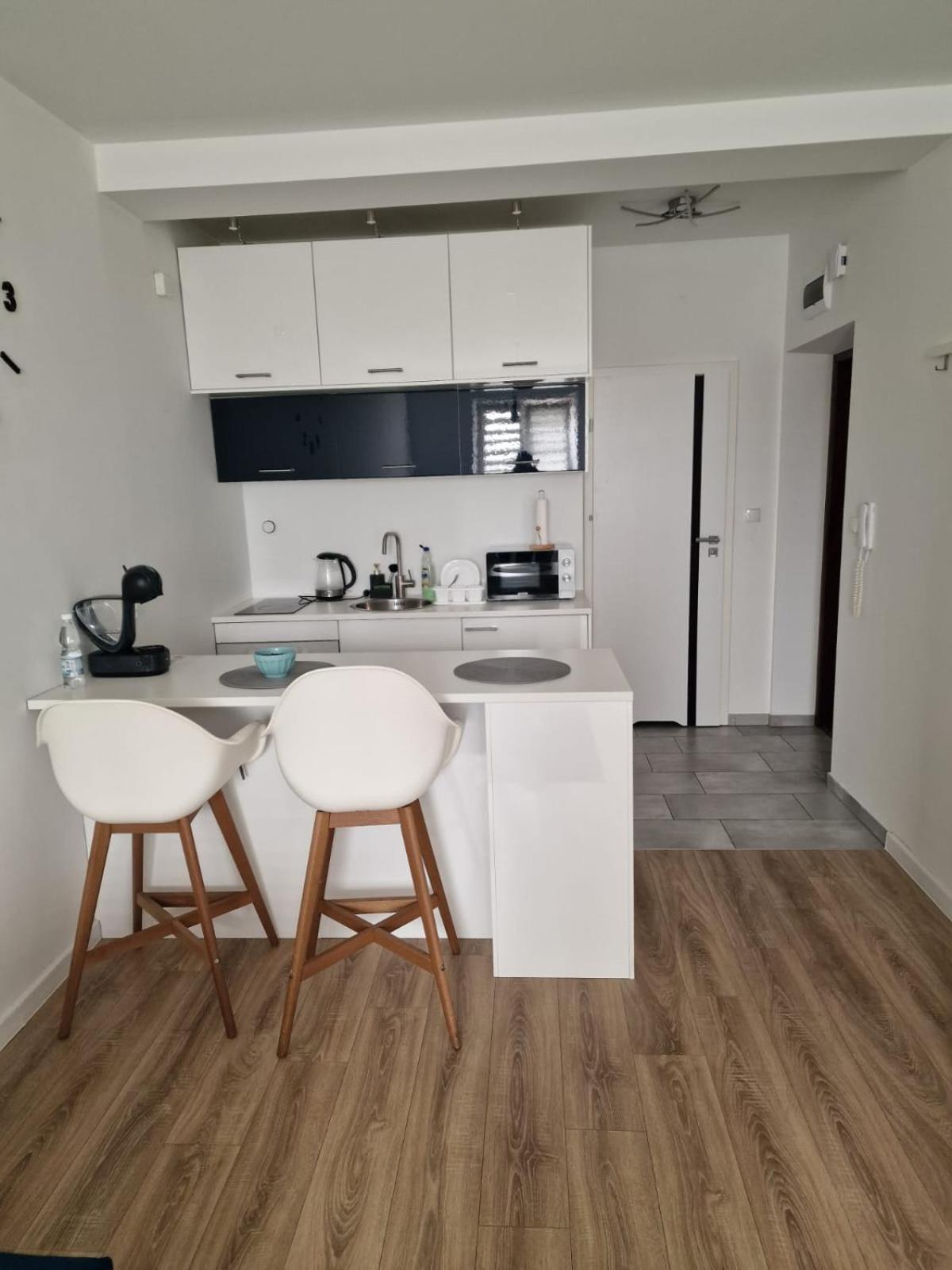 Apartament W Koninie Przy Ul. Wiosny Ludow Konin  Esterno foto